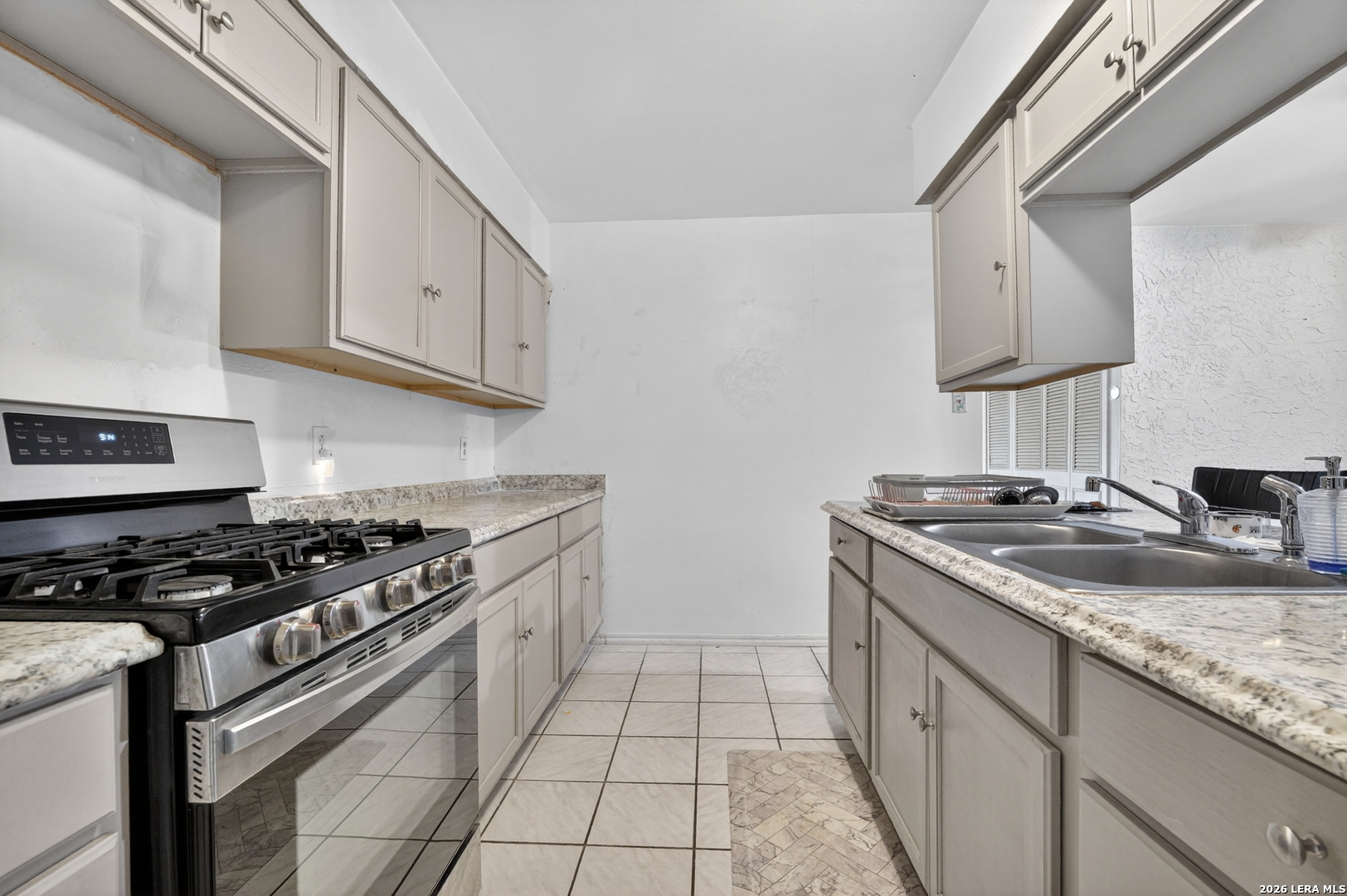 166 Fair Valley San Antonio TX 78227