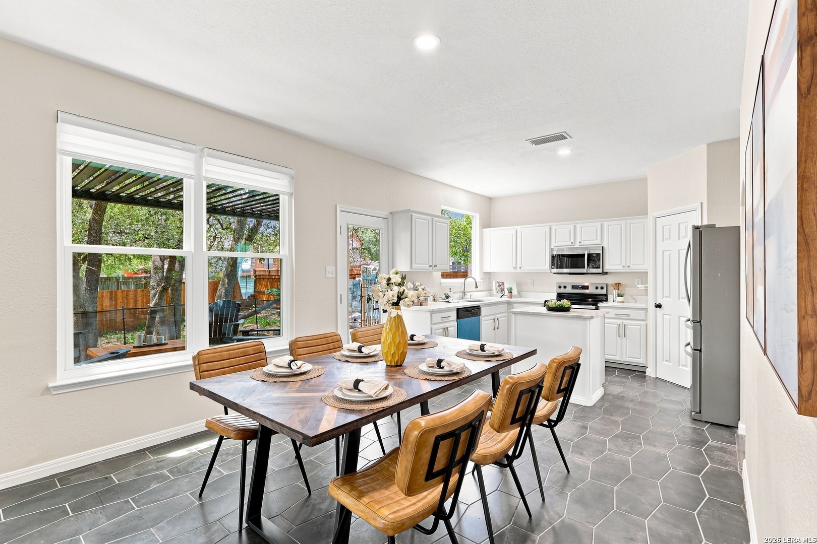8422 Oak Cross San Antonio TX 78251
