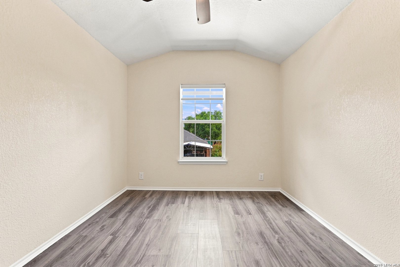 8422 Oak Cross San Antonio TX 78251