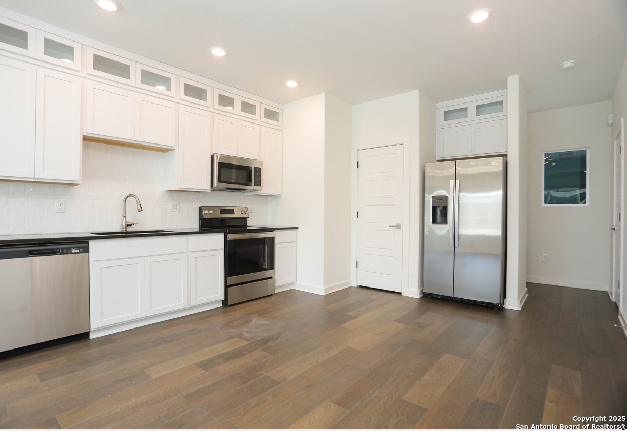 310 W Evergreen Street #115 San Antonio TX 78212