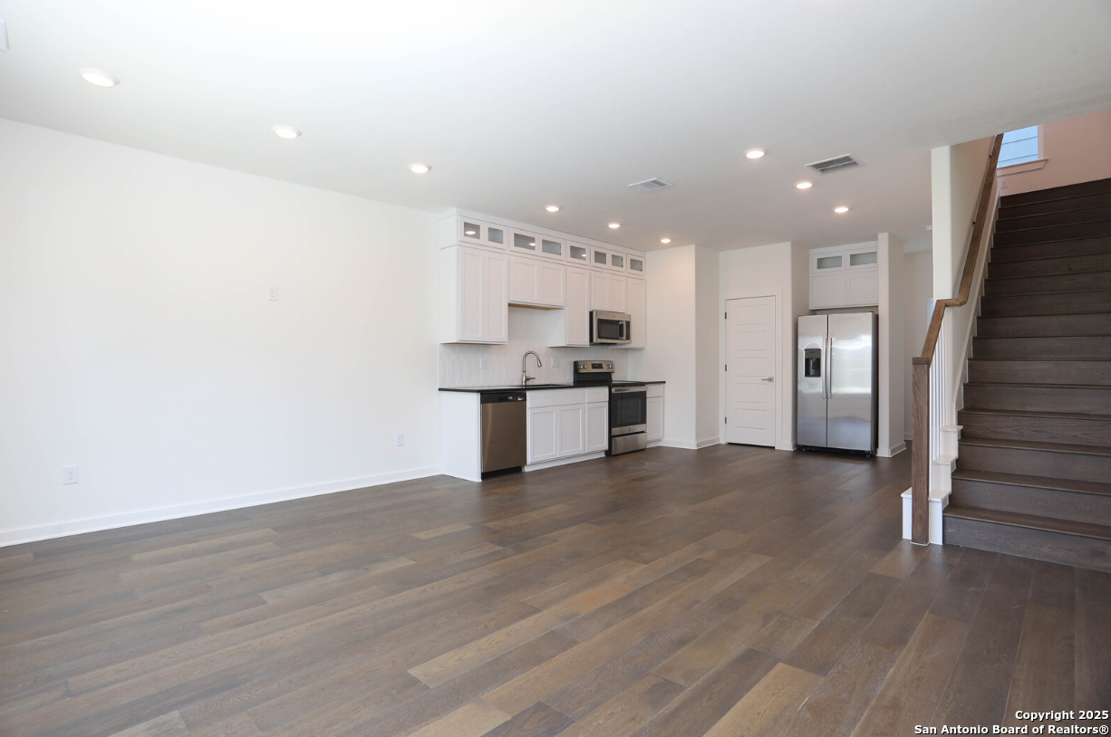310 W Evergreen Street #115 San Antonio TX 78212