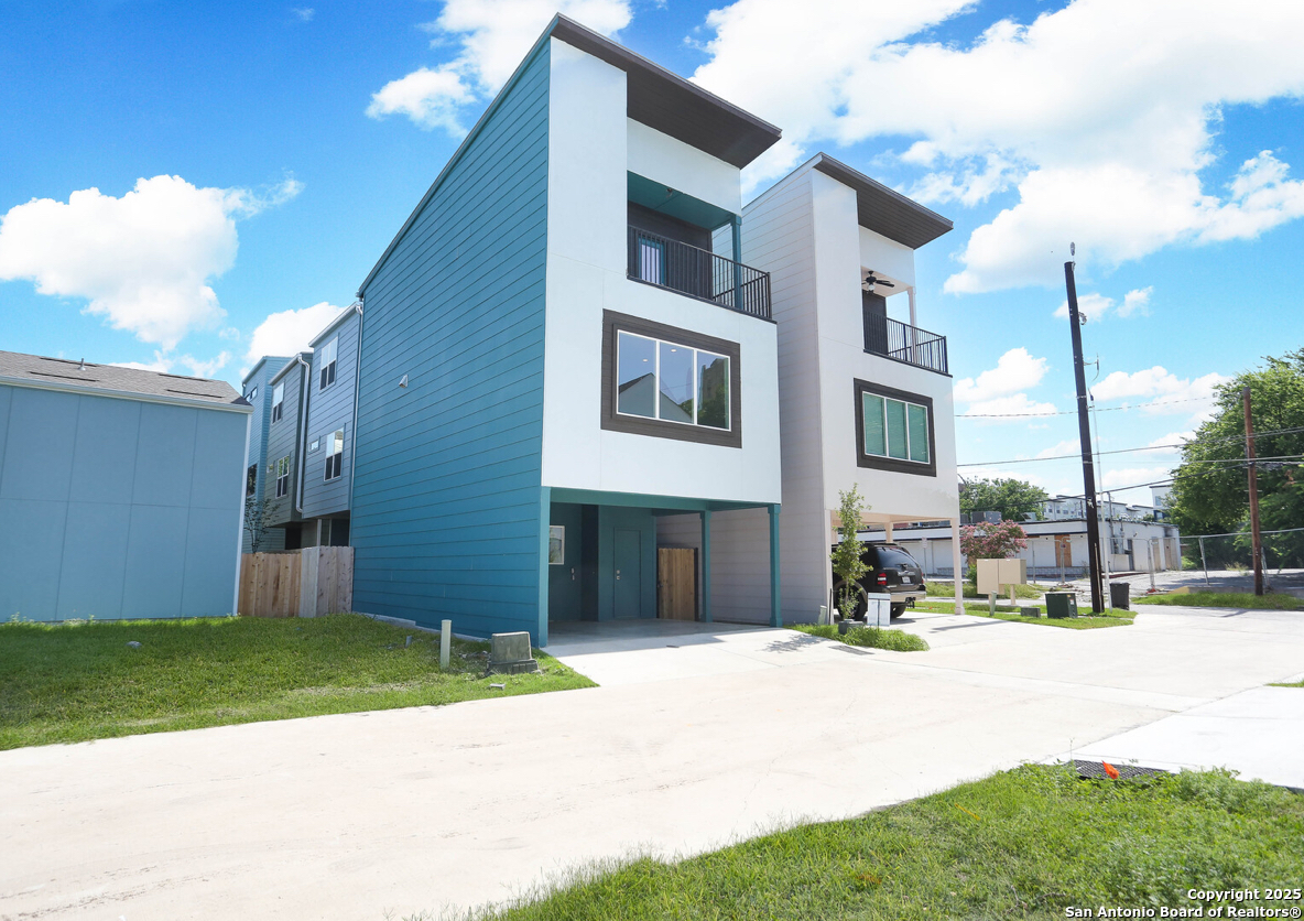 310 W Evergreen Street #115 San Antonio TX 78212