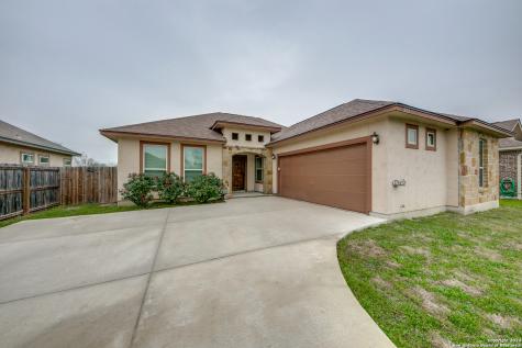 225 Greenway Drive Seguin TX 78155