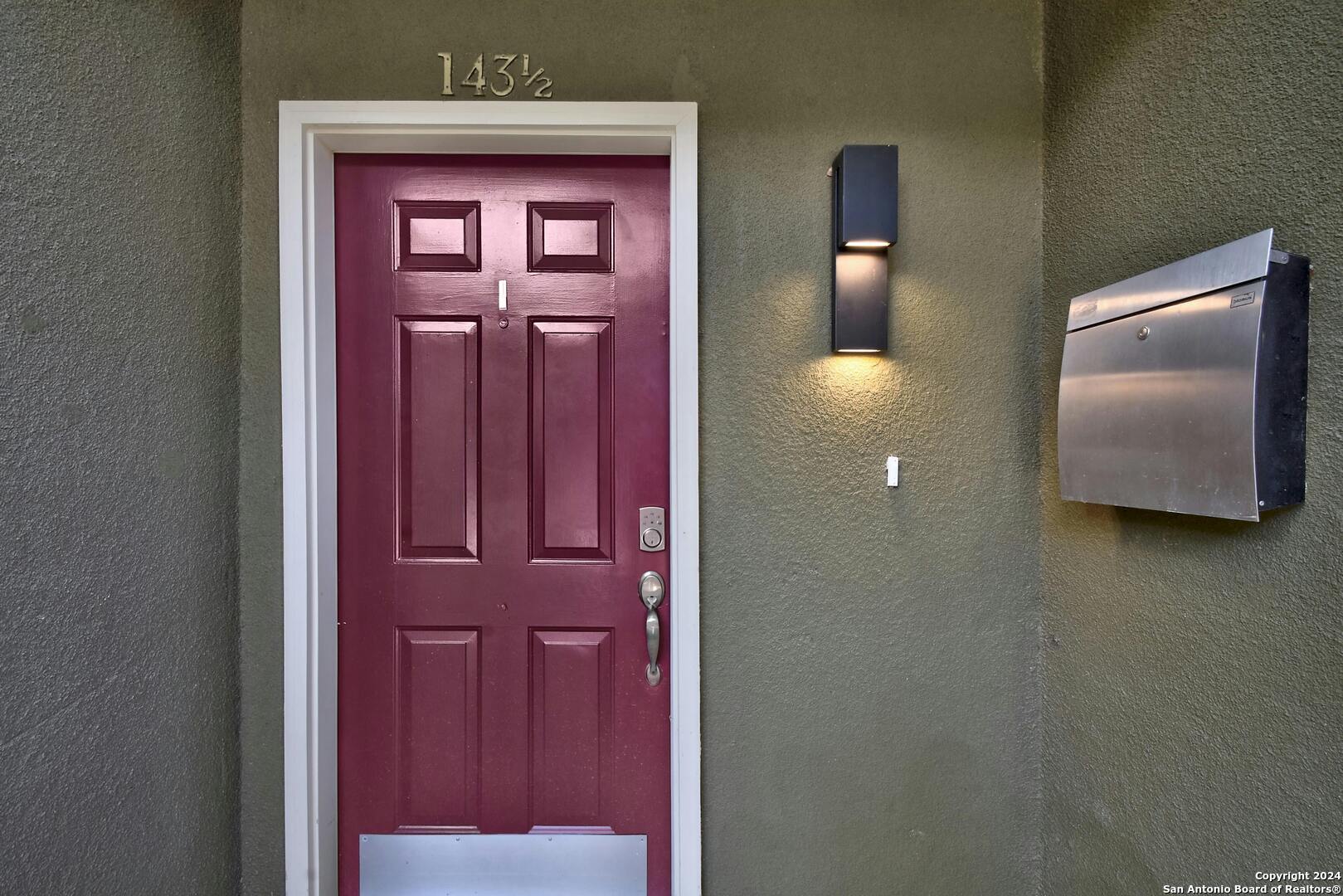 143 1 /2 Terrell Road San Antonio TX 78209