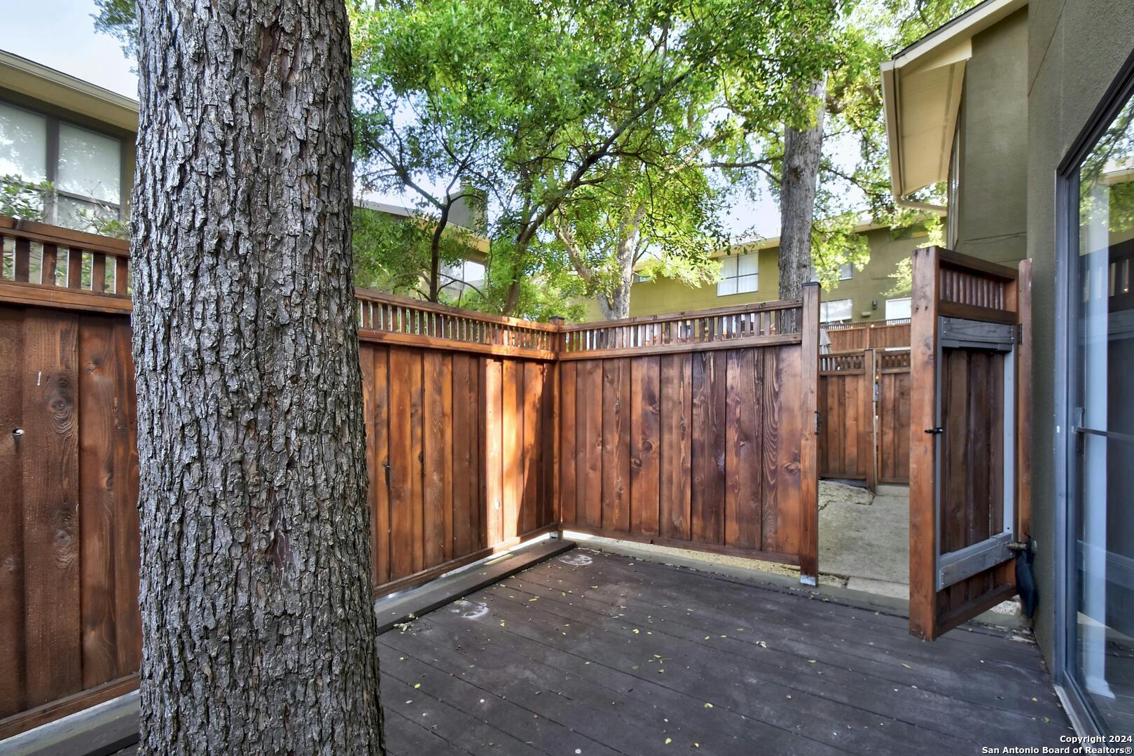 143 1 /2 Terrell Road San Antonio TX 78209