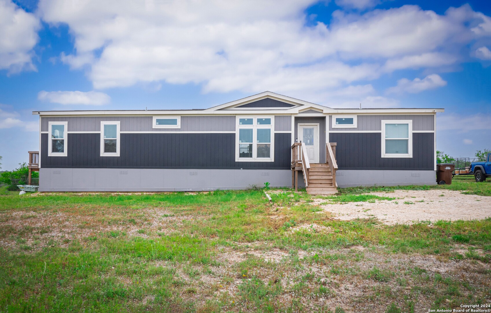 18608 County Road 5740 Castroville TX 78009