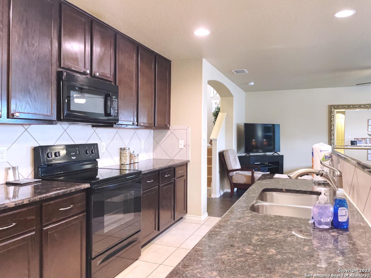 3922 Verde Bosque San Antonio TX 78223