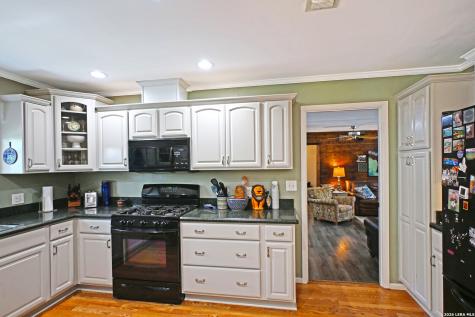 877 Twin Oaks New Braunfels TX 78130