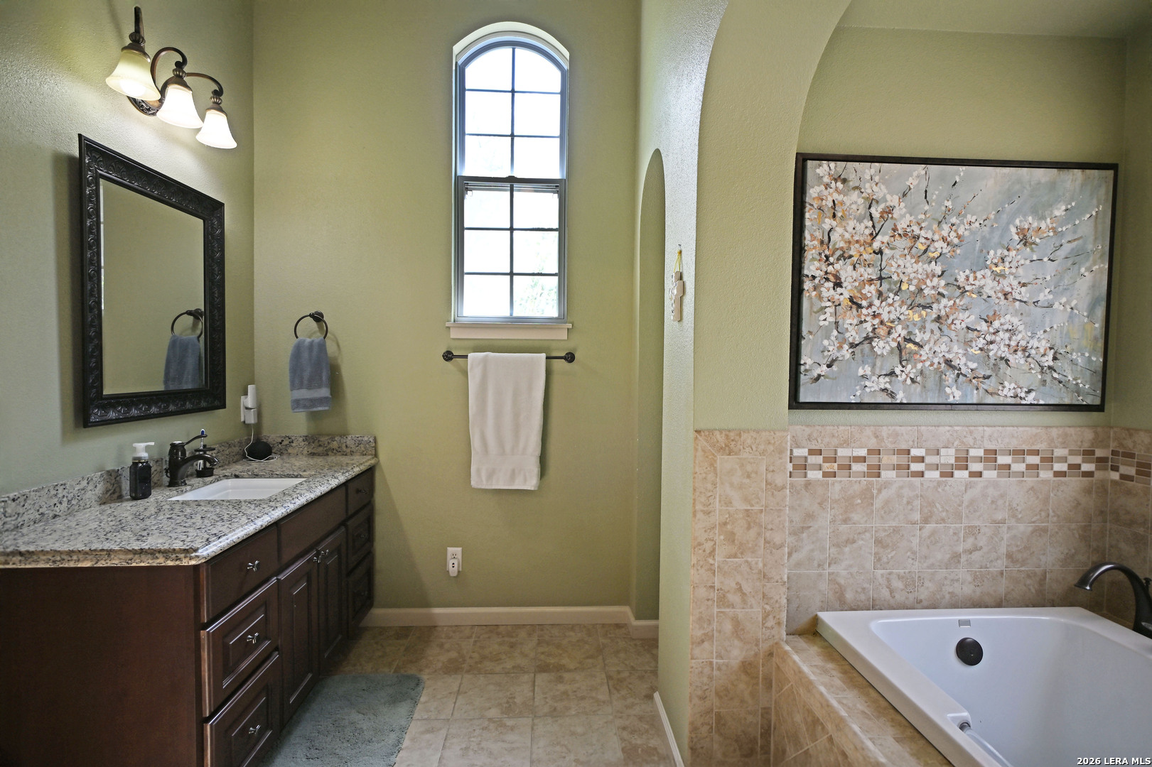877 Twin Oaks New Braunfels TX 78130