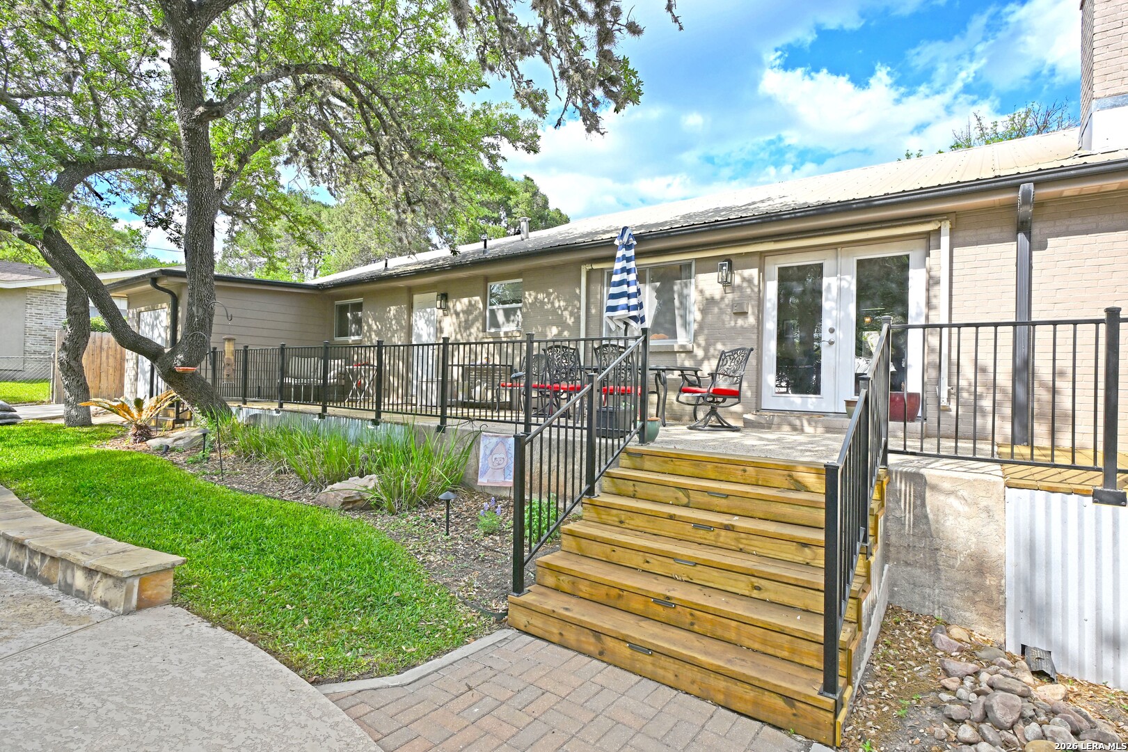 877 Twin Oaks New Braunfels TX 78130