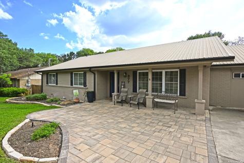 877 Twin Oaks New Braunfels TX 78130