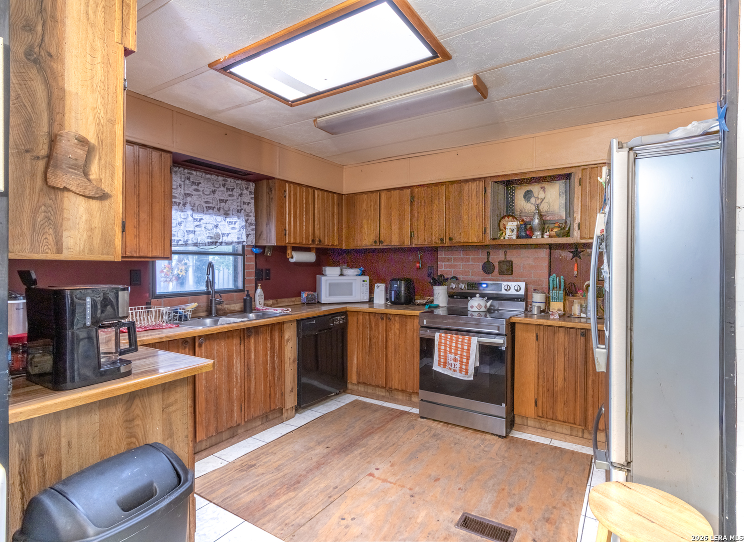 88 Walnut Street Brackettville TX 78832