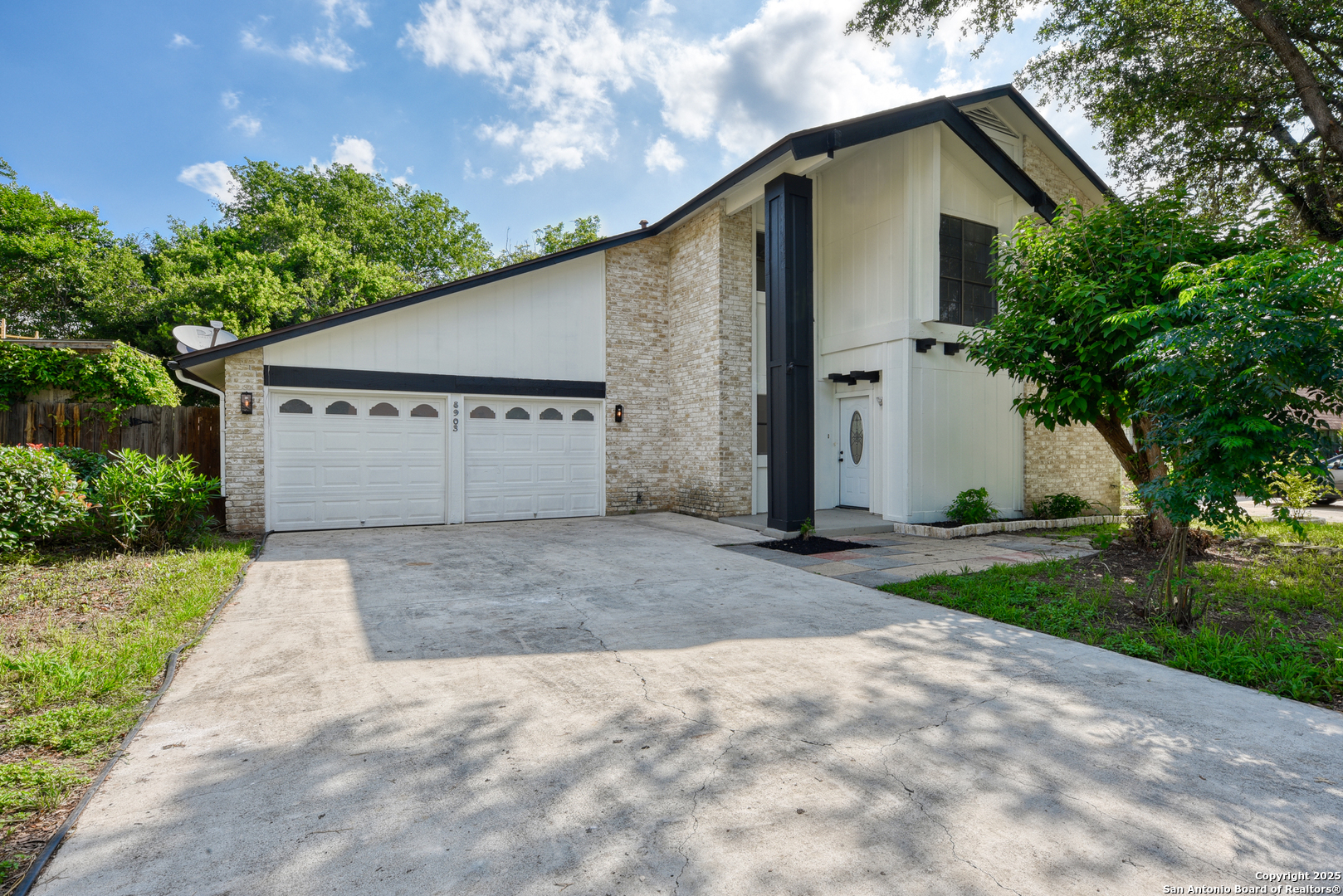8903 Ridge Sky Street San Antonio TX 78250