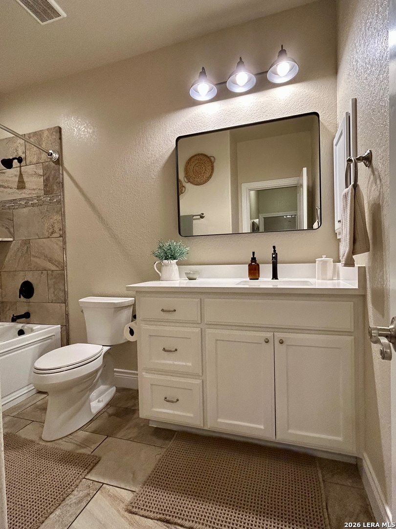 1715 Mountain Springs Canyon Lake TX 78133