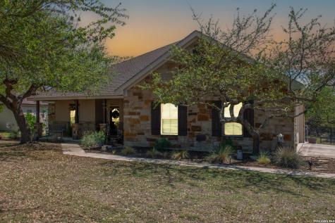 1715 Mountain Springs Canyon Lake TX 78133