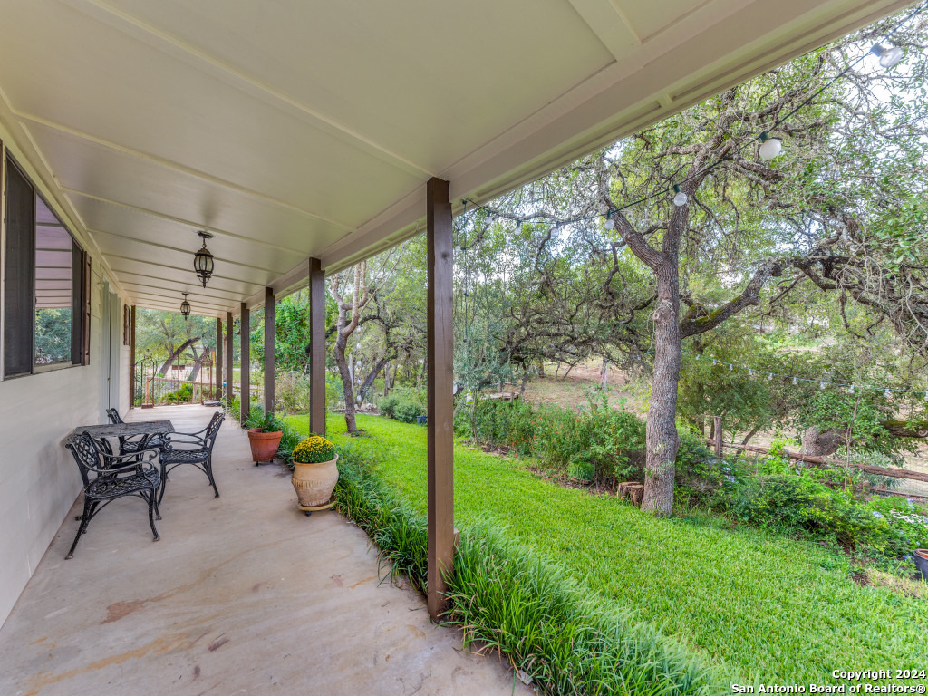 653 Canyon Edge Canyon Lake TX 78133