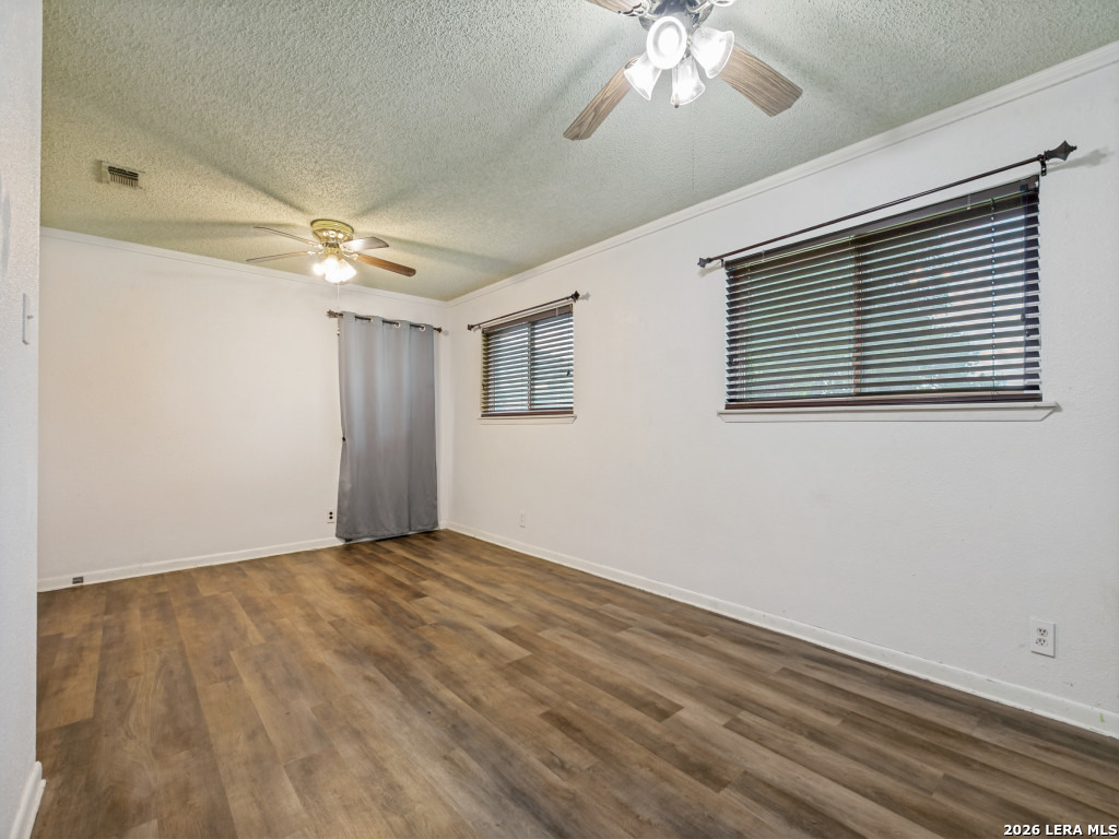 1503 W Ackard San Antonio TX 78224