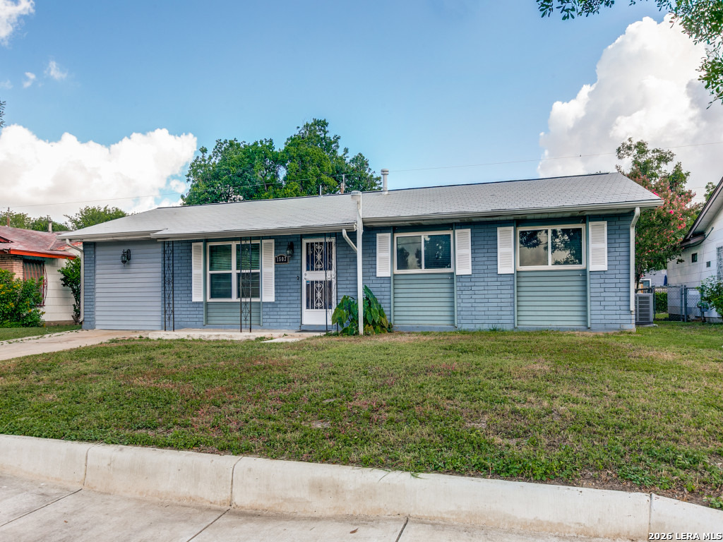 1503 W Ackard San Antonio TX 78224