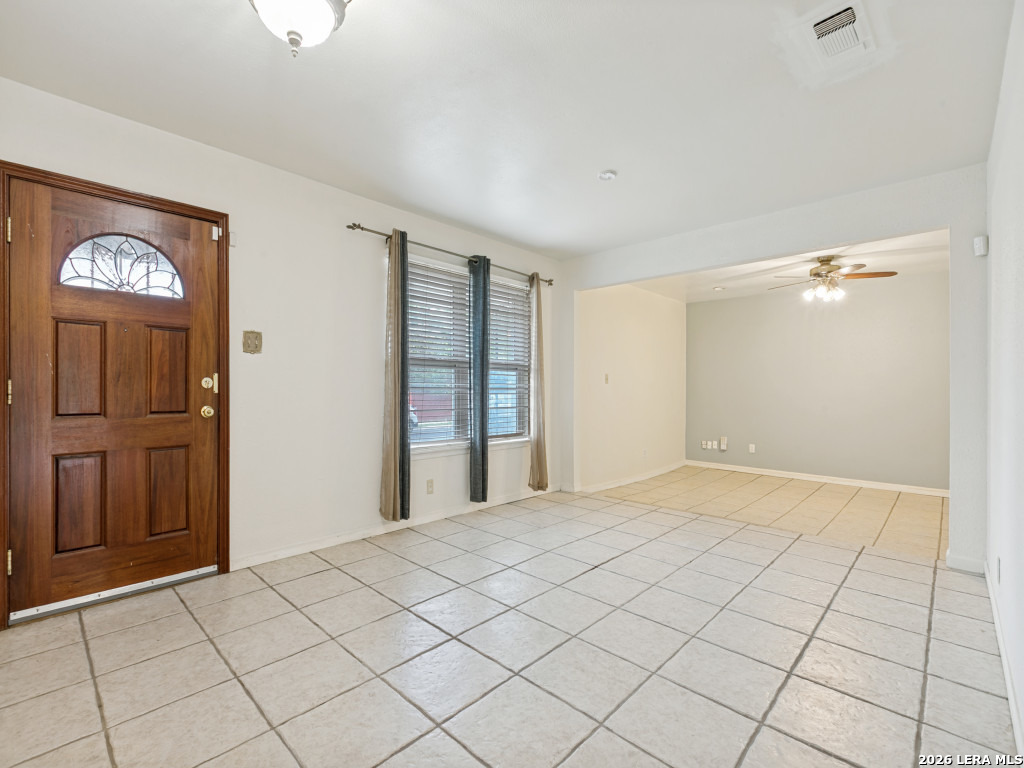 1503 W Ackard San Antonio TX 78224