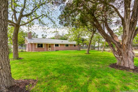 837 Canyon Bend Canyon Lake TX 78133