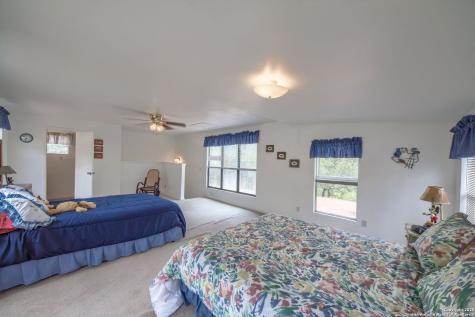 1108 Pebble Beach Drive NW Lakehills TX 78063