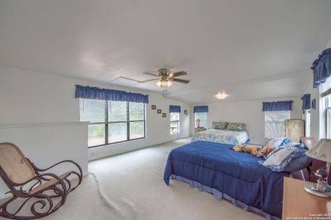 1108 Pebble Beach Drive NW Lakehills TX 78063