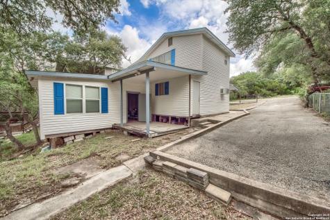 1108 Pebble Beach Drive NW Lakehills TX 78063