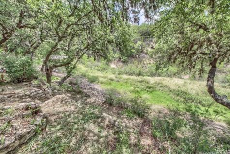 1108 Pebble Beach Drive NW Lakehills TX 78063