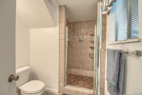 1108 Pebble Beach Drive NW Lakehills TX 78063
