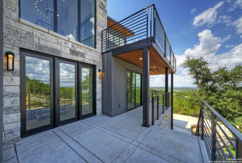 585 Highland Terrace Canyon Lake TX 78133