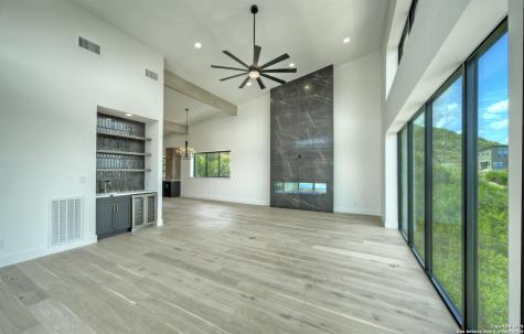 585 Highland Terrace Canyon Lake TX 78133