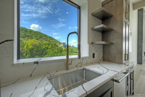585 Highland Terrace Canyon Lake TX 78133