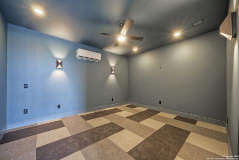585 Highland Terrace Canyon Lake TX 78133