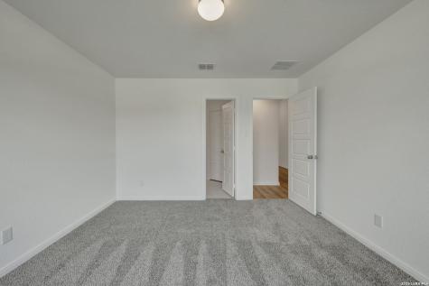 1108 Limestone Ridge Seguin TX 78155