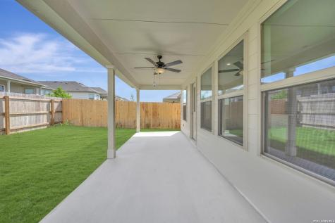 1108 Limestone Ridge Seguin TX 78155