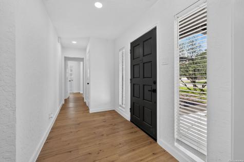721 Balfour Drive Windcrest TX 78239