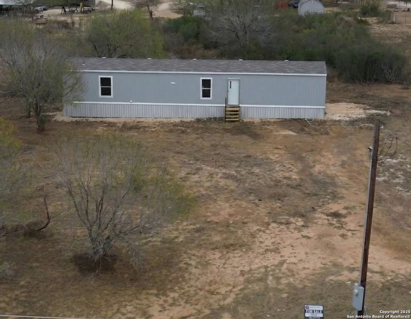 152 Cr 2664 Moore TX 78016
