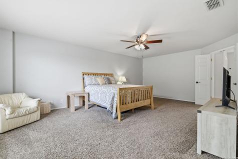 8423 Feather Trail Helotes TX 78023
