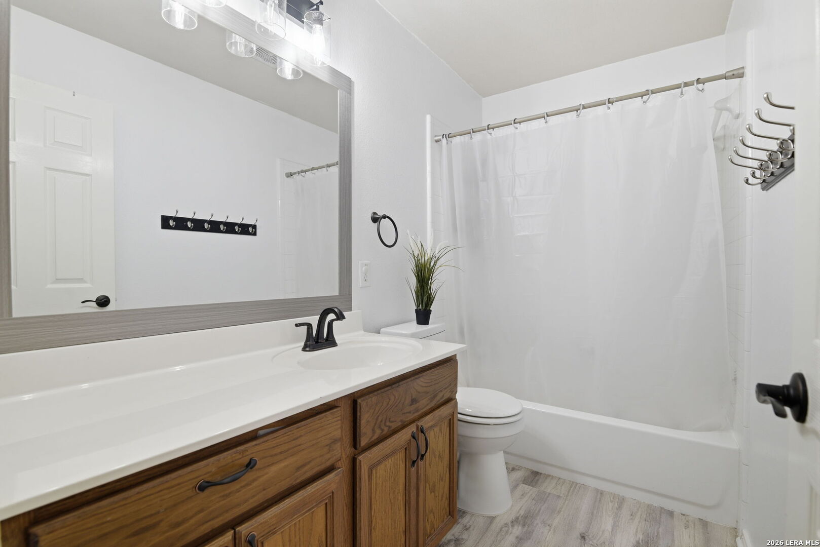 8423 Feather Trail Helotes TX 78023
