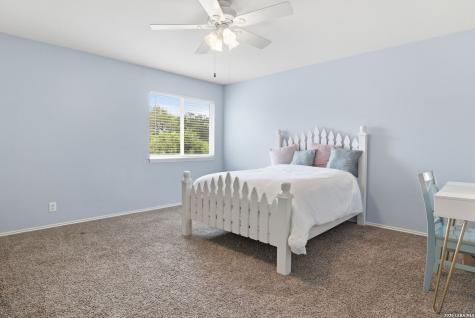 8423 Feather Trail Helotes TX 78023