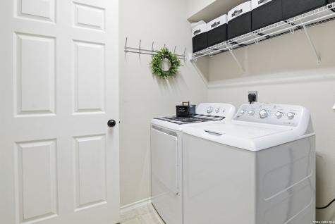 8423 Feather Trail Helotes TX 78023