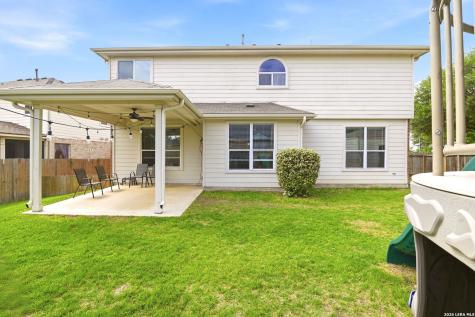 8423 Feather Trail Helotes TX 78023