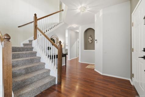 8423 Feather Trail Helotes TX 78023