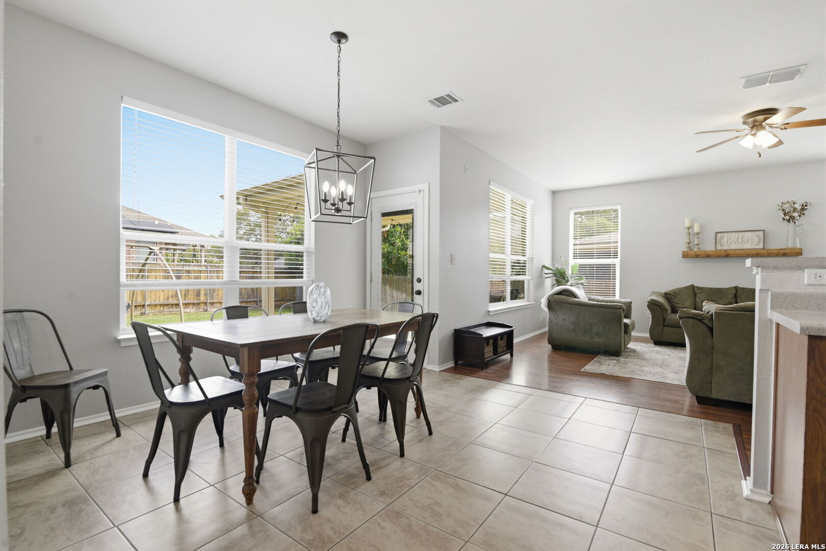 8423 Feather Trail Helotes TX 78023