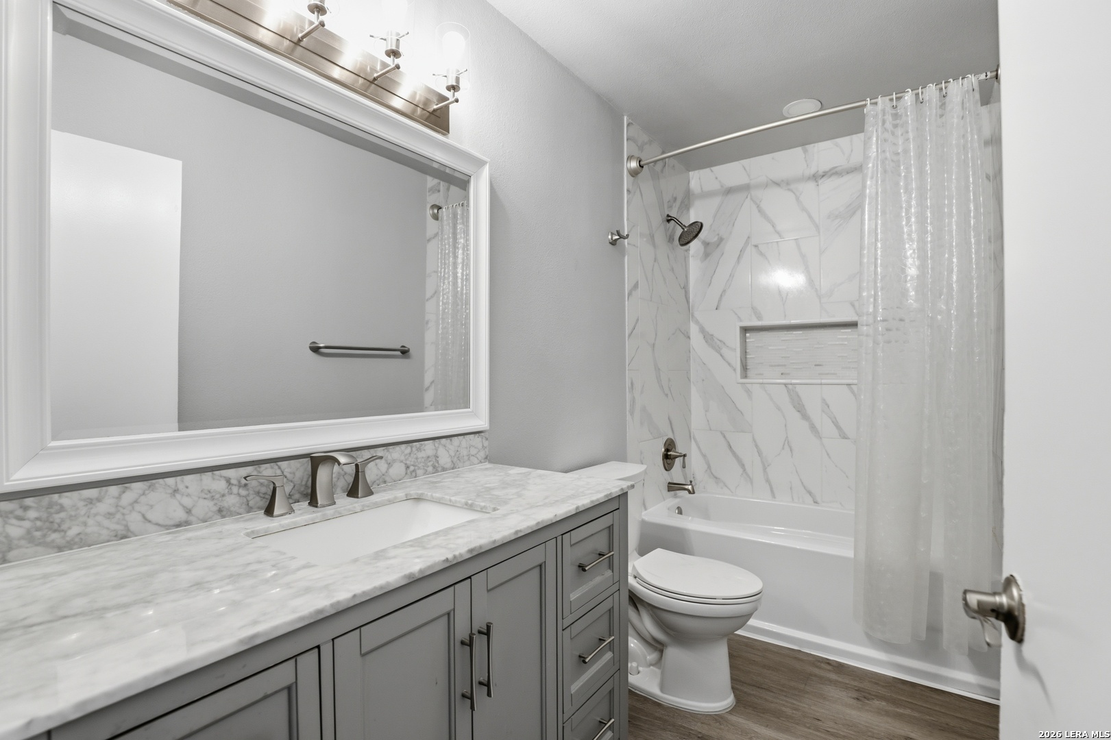 1039 S Ellison Drive San Antonio TX 78245