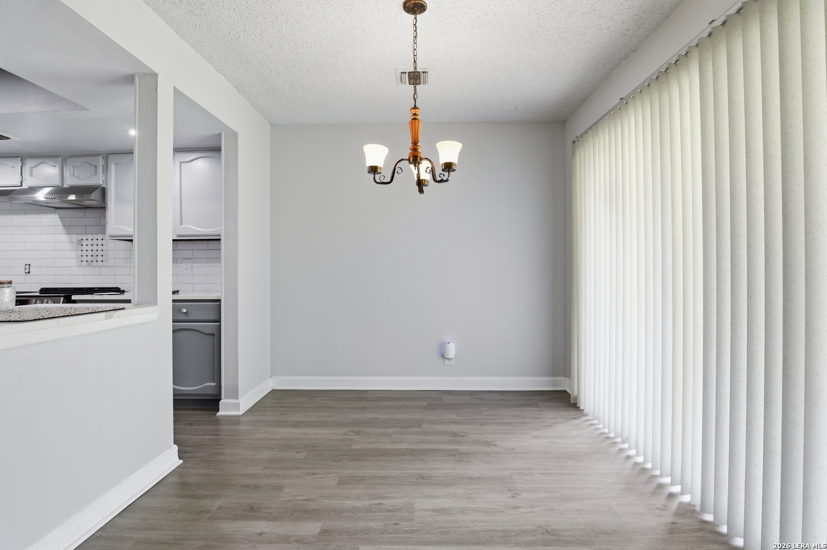 1039 S Ellison Drive San Antonio TX 78245