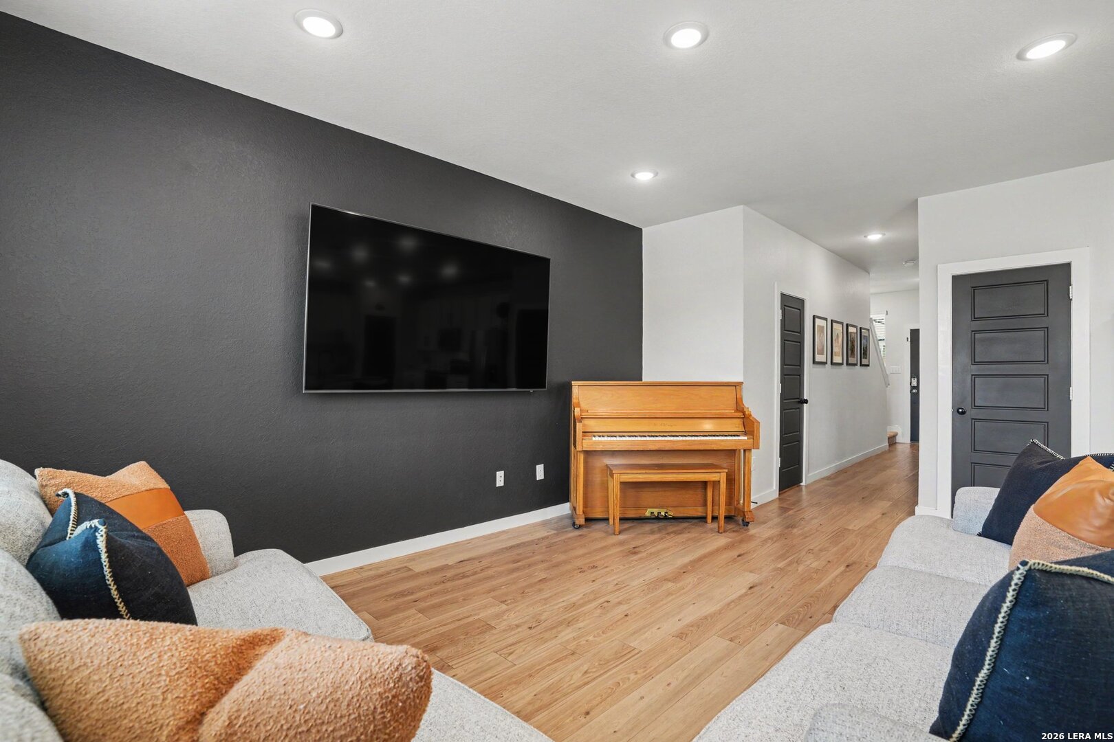 5935 W Hausman #46 San Antonio TX 78249