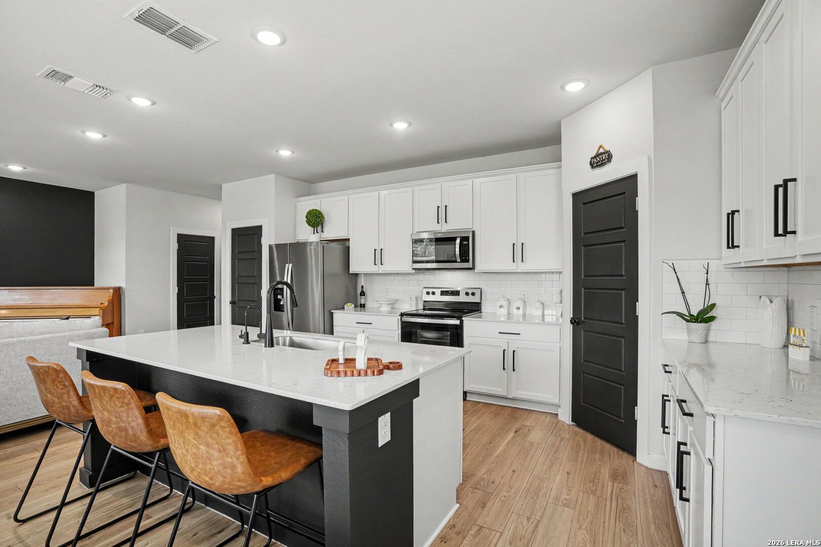 5935 W Hausman #46 San Antonio TX 78249