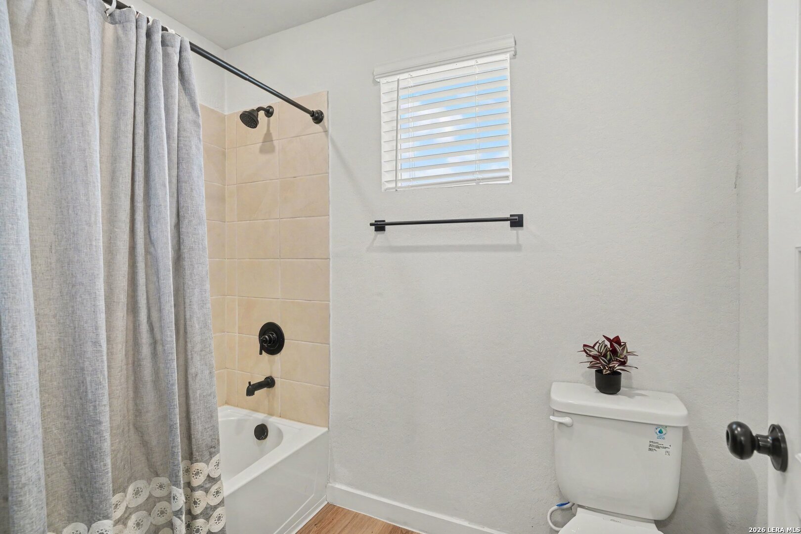 5935 W Hausman #46 San Antonio TX 78249