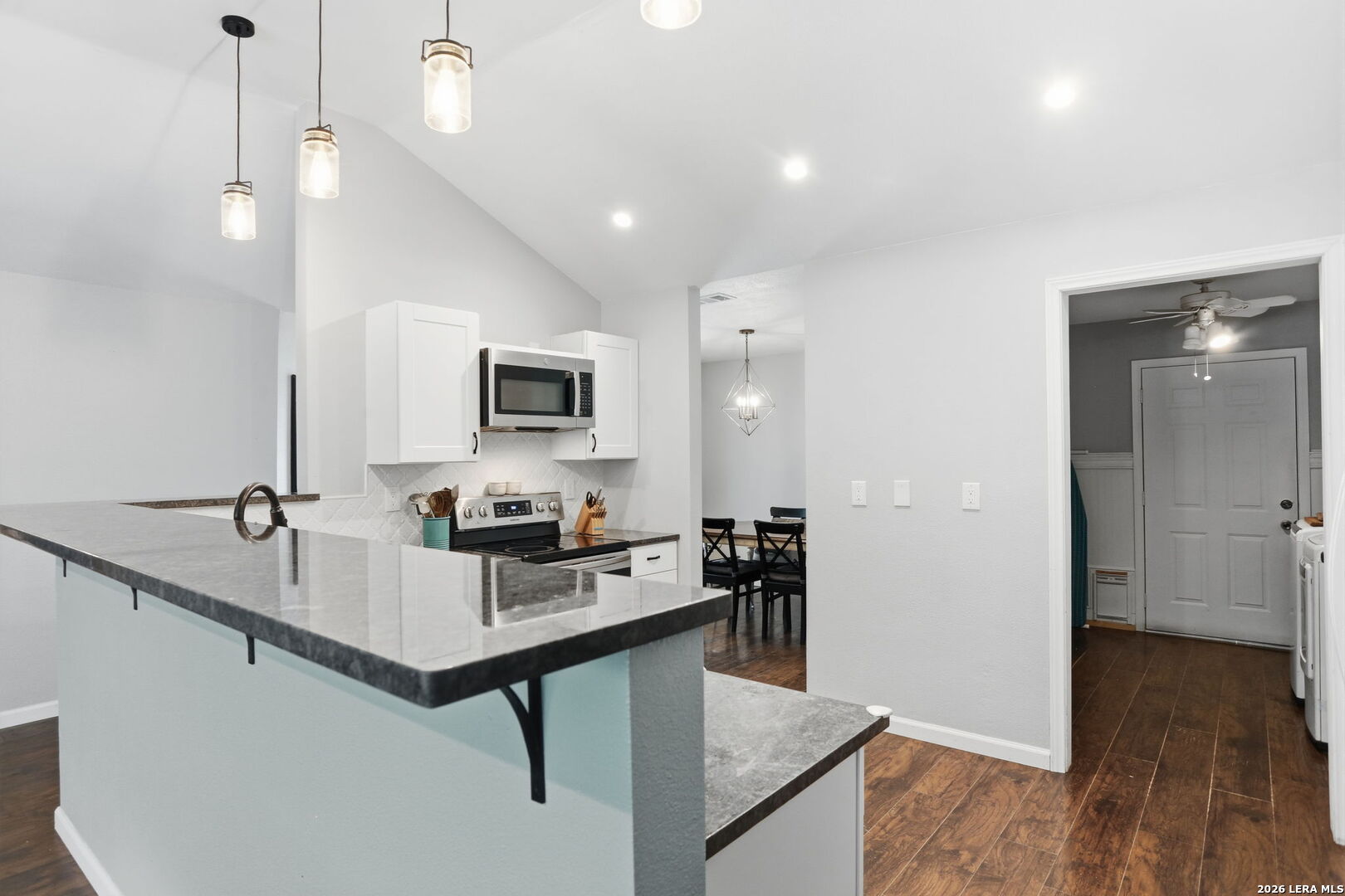 6342 Forest Village San Antonio TX 78250